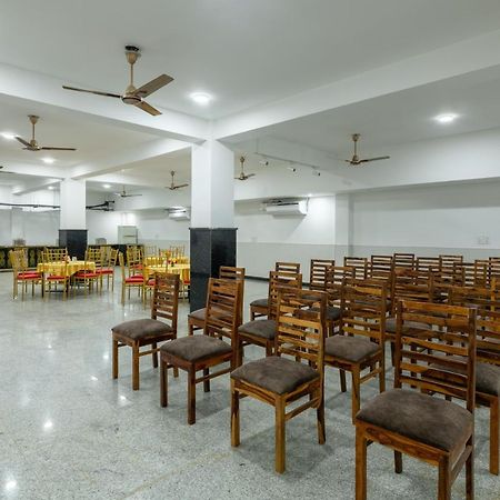 Hotel De Luxe Basai Road Gurgaon Extérieur photo