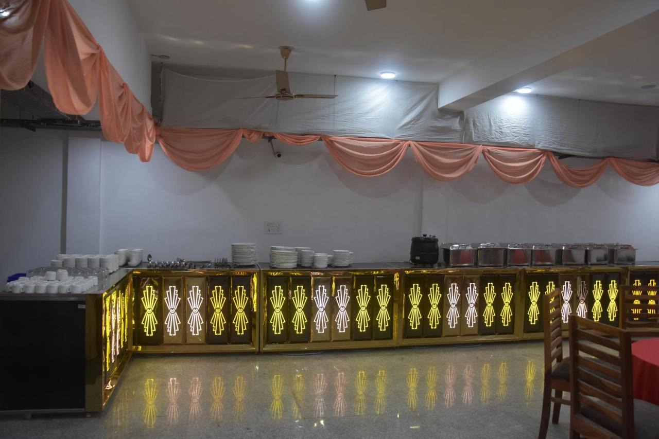 Hotel De Luxe Basai Road Gurgaon Extérieur photo